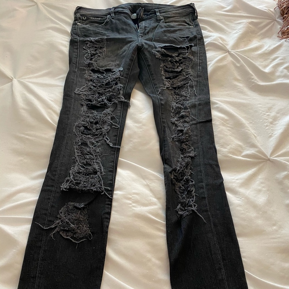 True Religion Skinny Mid rise distressed jeans